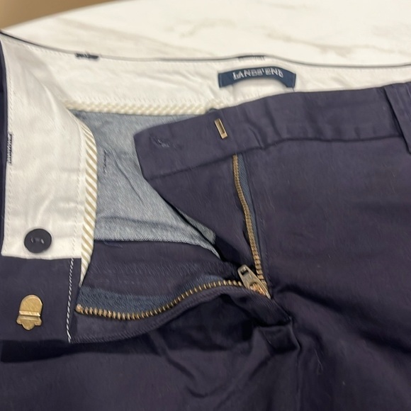 Lands’ End fit 2 trouser leg navy pant - Picture 4 of 6
